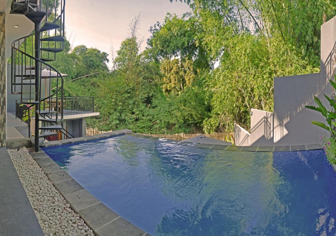 Villa Manayasa Lovina Beach Extérieur photo